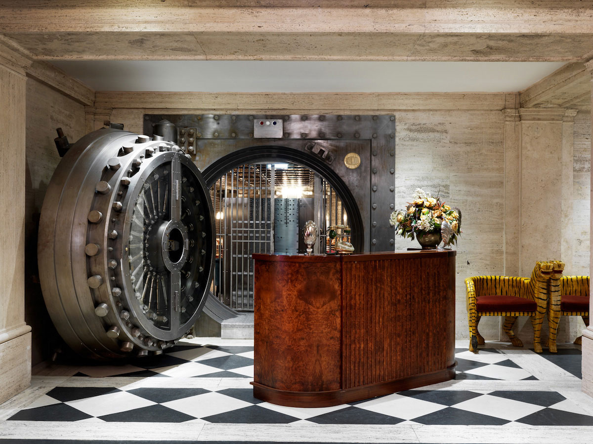 Da storica banca a lussuoso hotel
