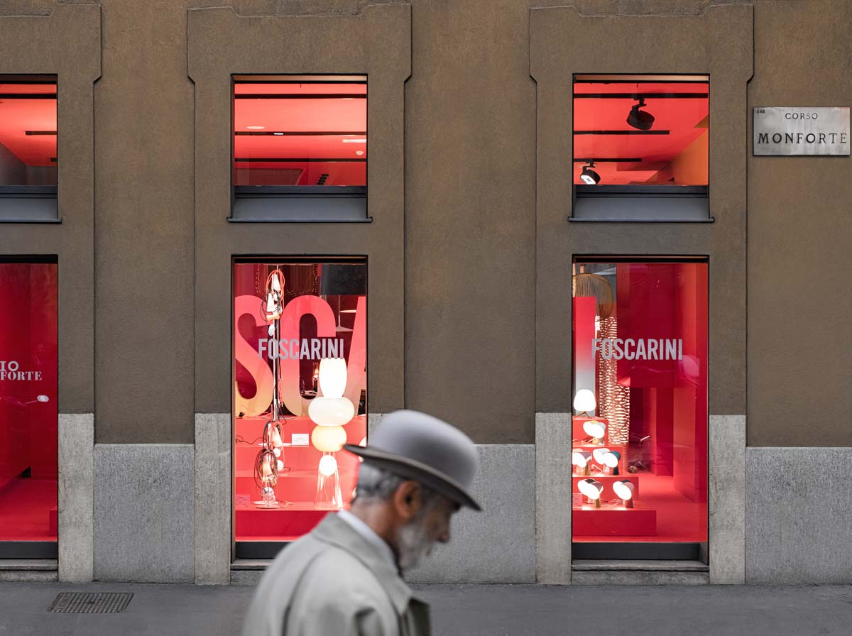 Foscarini, headquarter in lighting street