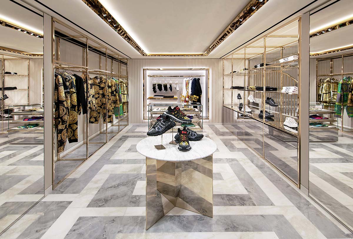 Gwenael Nicolas: “Vi racconto come progetto i negozi Versace”