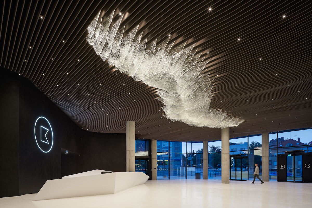 Lasvit presents its biggest work in Europe