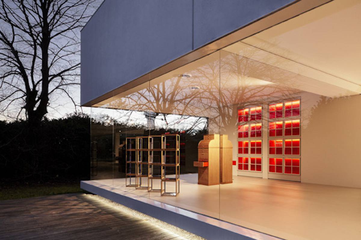 Ron Gilad’s Glass Cube