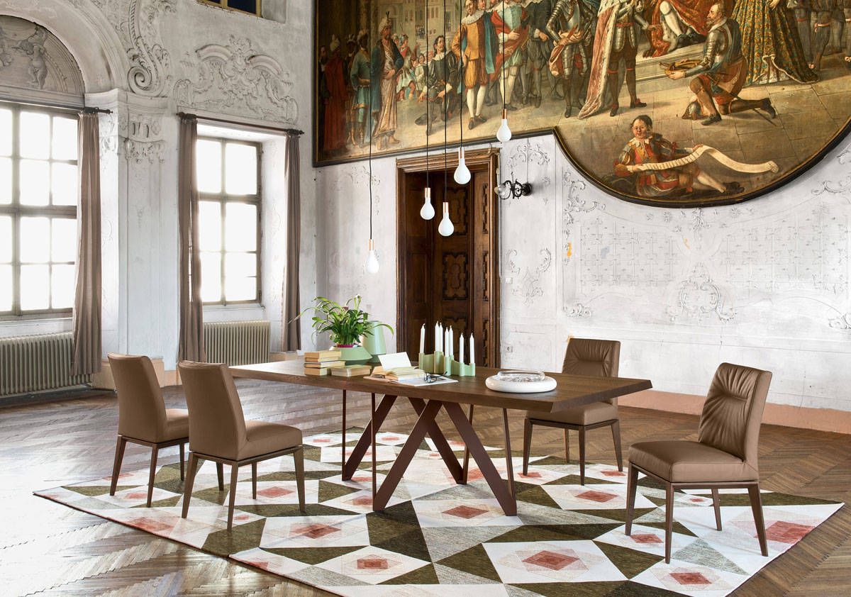 Calligaris. A cena con Tosca e Cartesio
