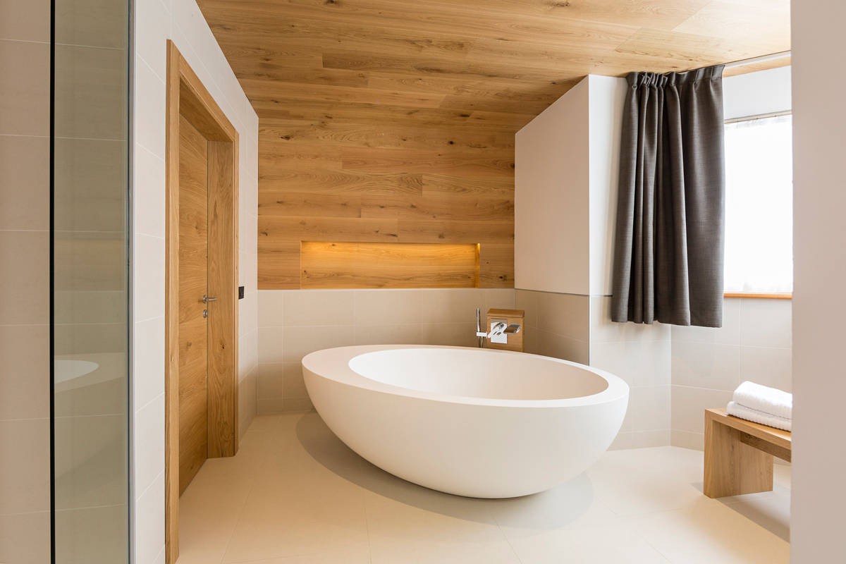 Cielo firma gli ambienti bagno del Corona Dolomites Hotel