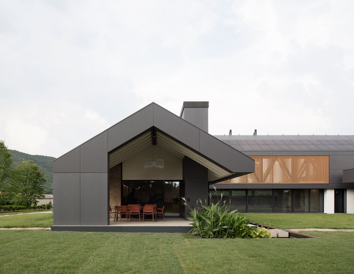 The zero-impact villa