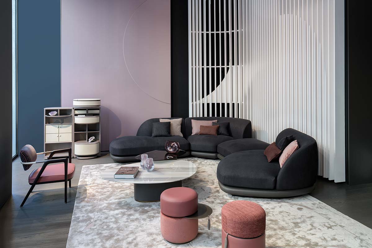 Giorgetti: the sofa is "prêt-à-vivre"