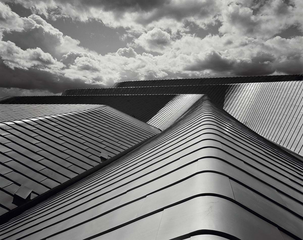 Light Lines: The Architectural Photographs of Hélène Binet