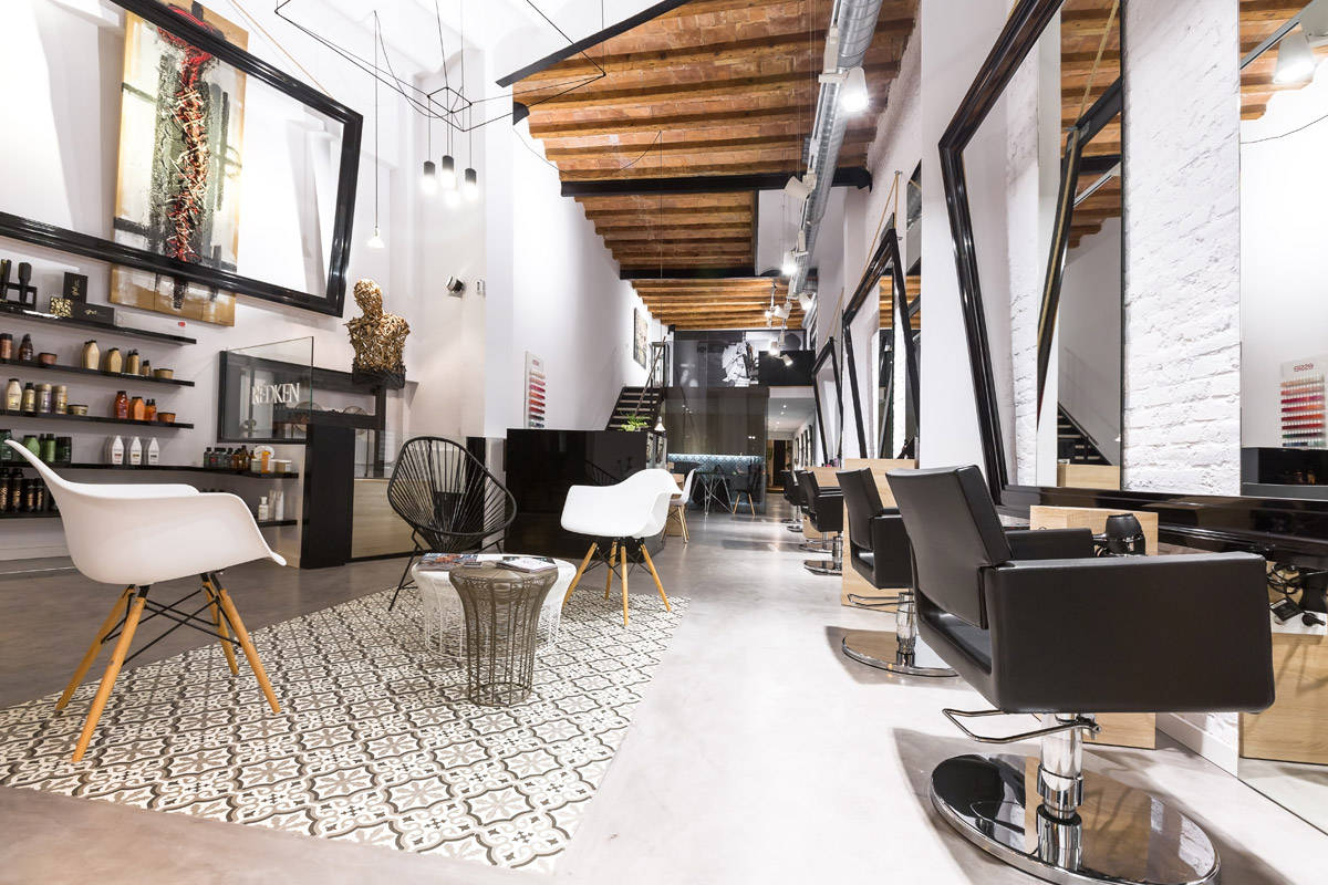 A Barcellona nella galleria dell’hair styling