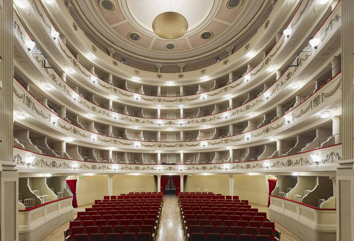 Catellani&Smith, nuova luce per il Teatro Sociale di Camogli