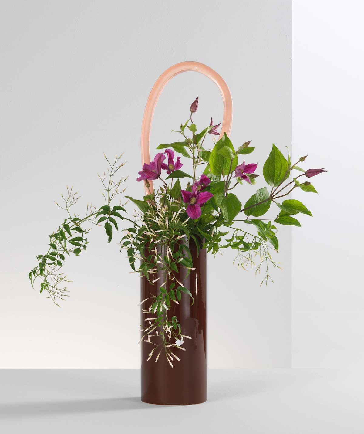 Boucle, Vase Découpage collection by Vitra