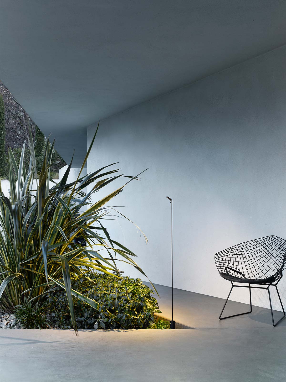 FLIA by Luceplan, Design Alessandro Zambelli