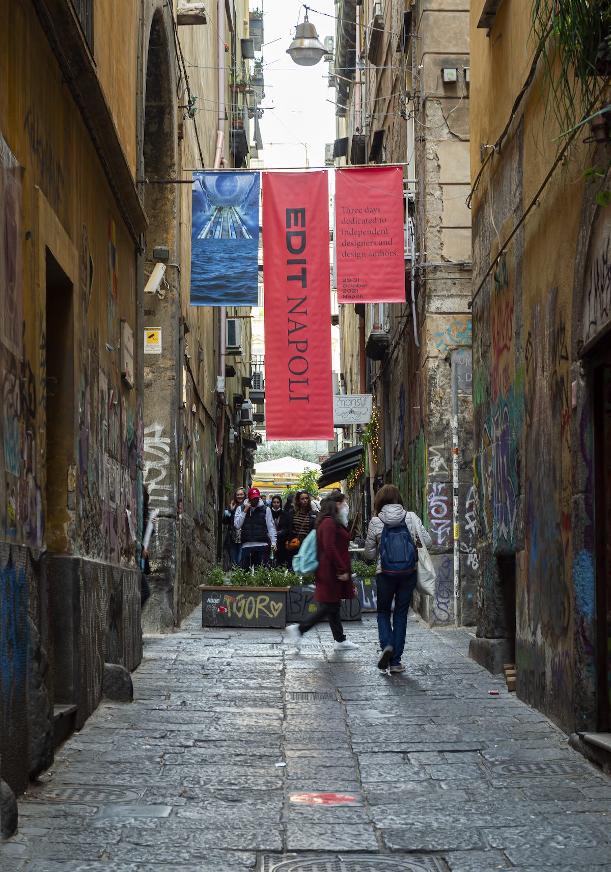 Vico di San Domenico Maggiore – Photo © Francesco Squeglia