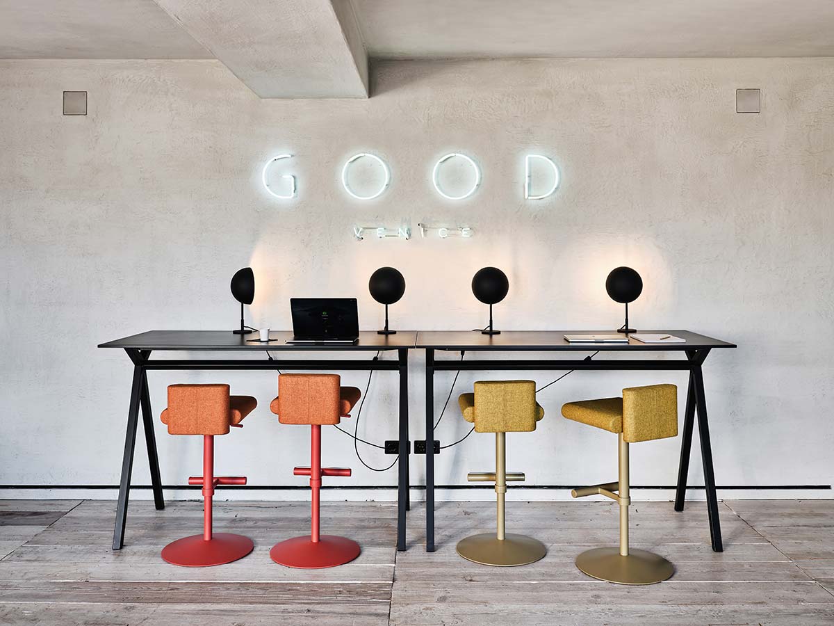 Dama by Midj, Design Jacopo Maria Giagnogni