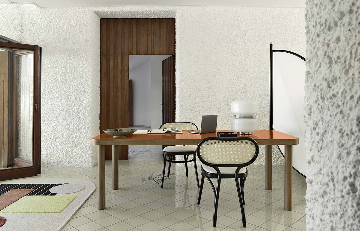 SÄULE by Gebrüder Thonet Vienna, Design Fabio Fantolino