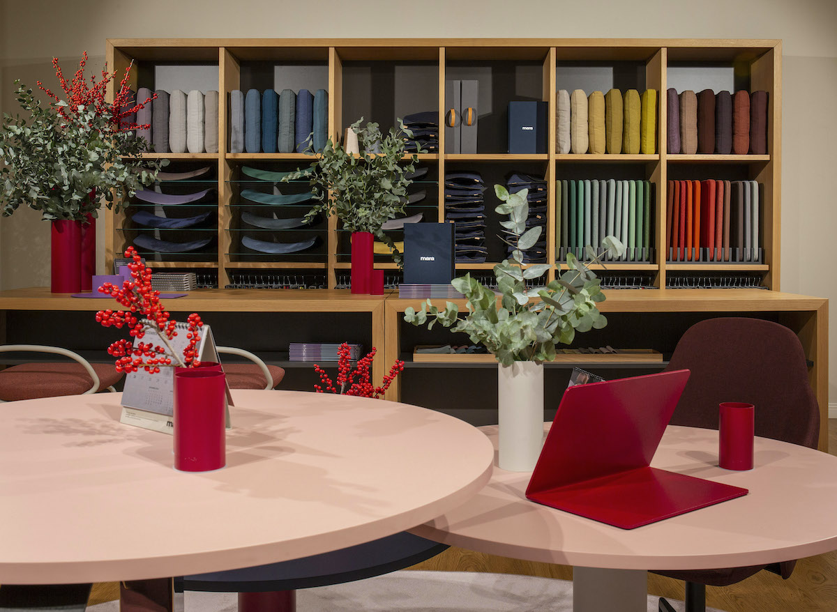"Setting Colours" by Mara @ Gabriel showroom
