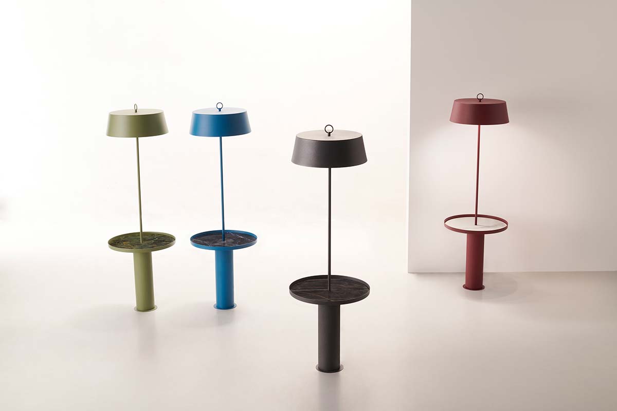 Totò: the multitasking lamp-table