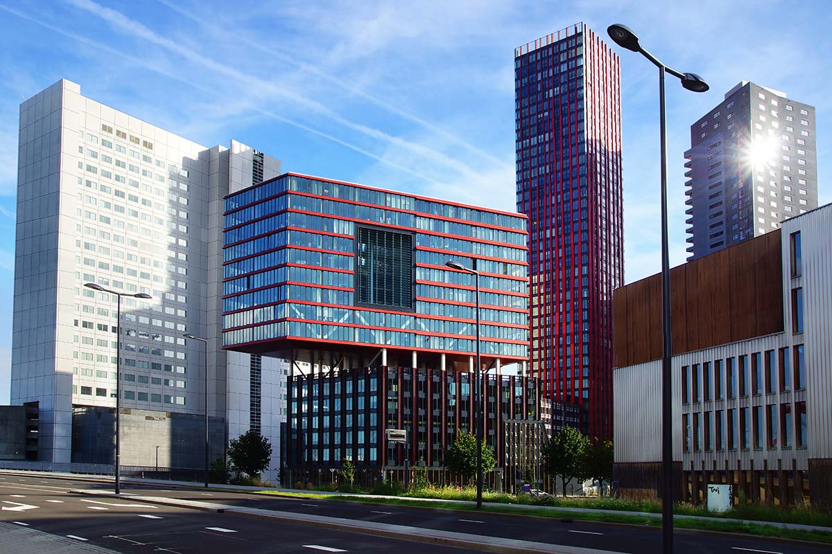 The Red Apple, Rotterdam, Netherland - Photo © Igor Plotnikov