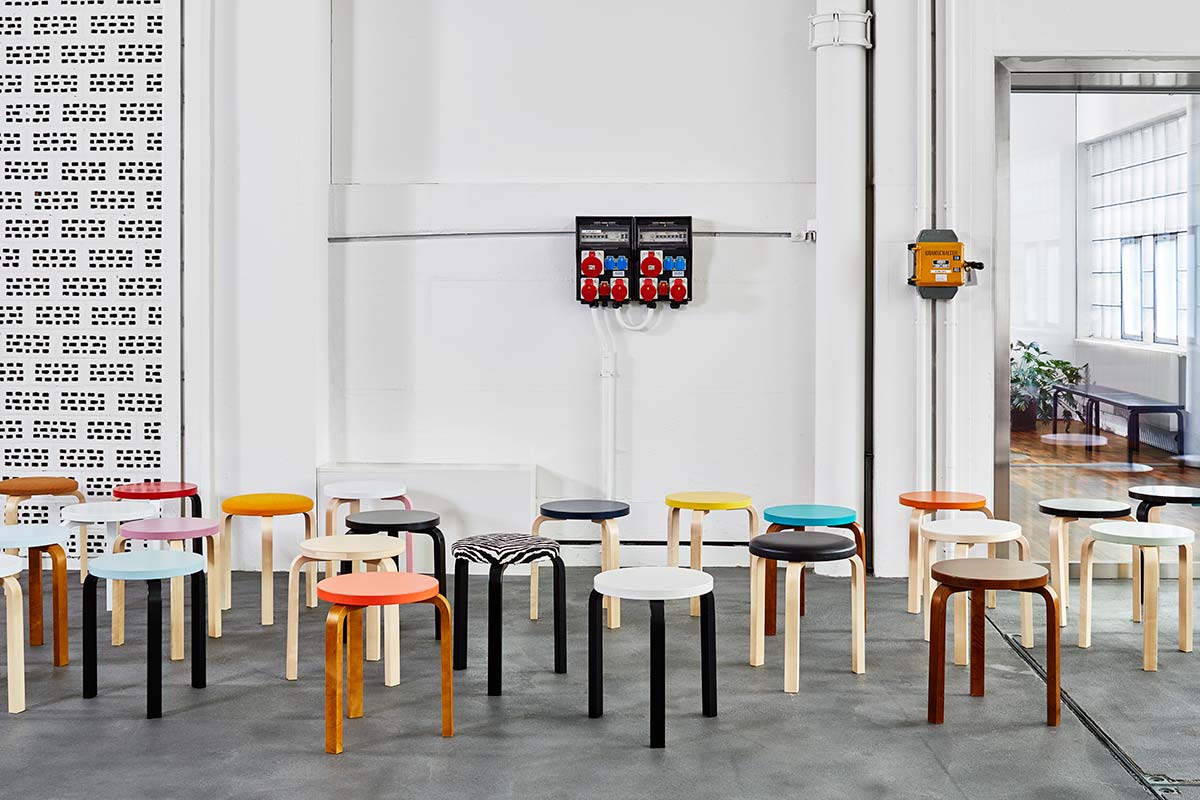 I 90 anni di Stool 60