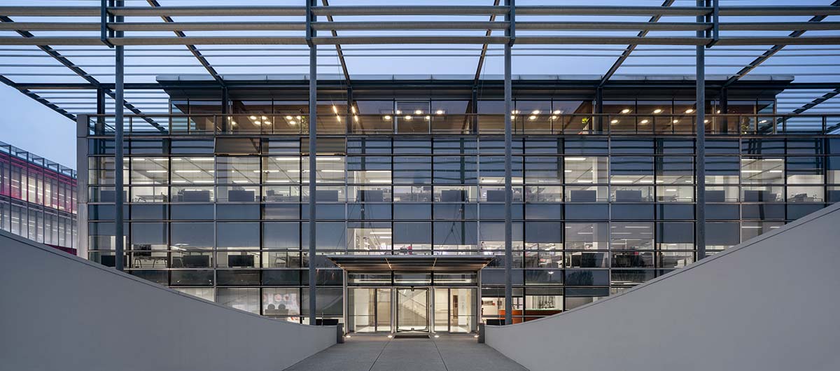 Headquarters iGuzzini, Recanati, Italy - Photo © Alessandra Chemollo