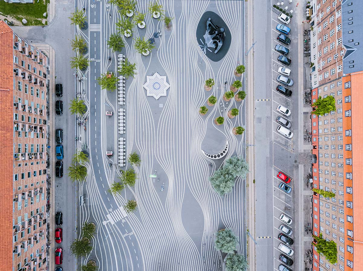 Superkilen Park, Copenhagen - Photo © Oliver Foerstner