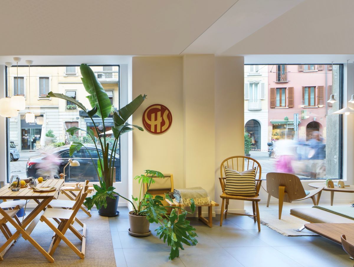 The new flagship store of Carl Hansen & Søn in Milan
