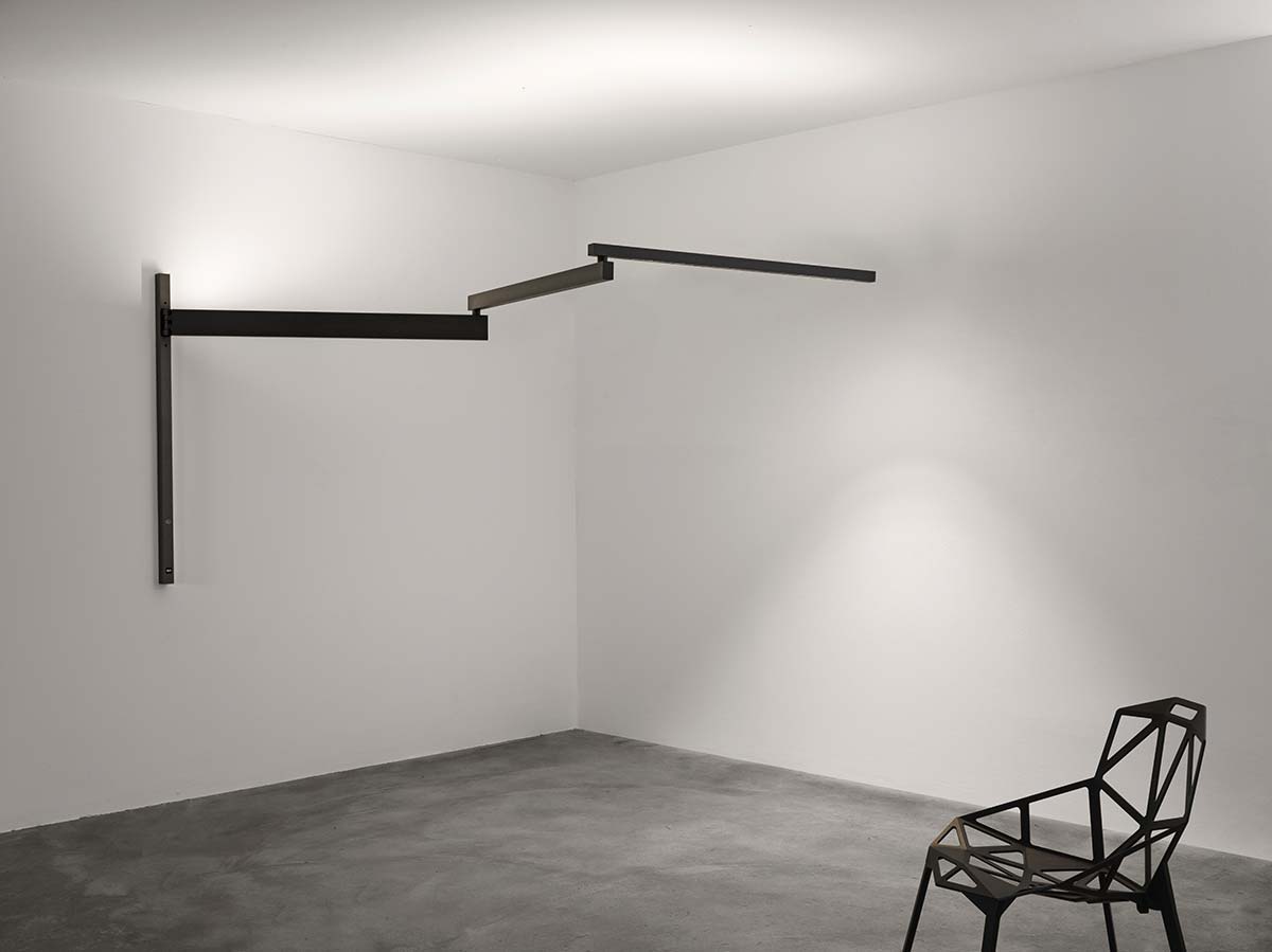 Flos | Black Flag