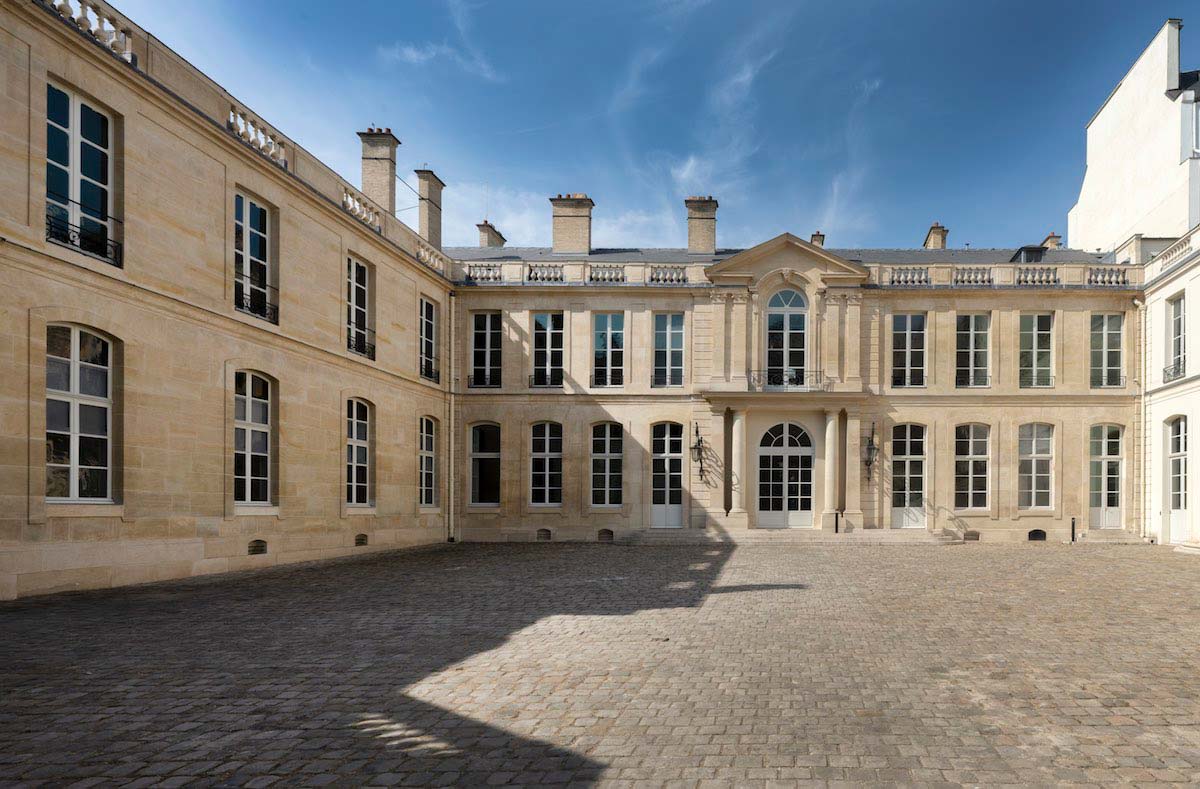 L’hôtel de Maisons, Paris - Photo © Fabrice Gousset