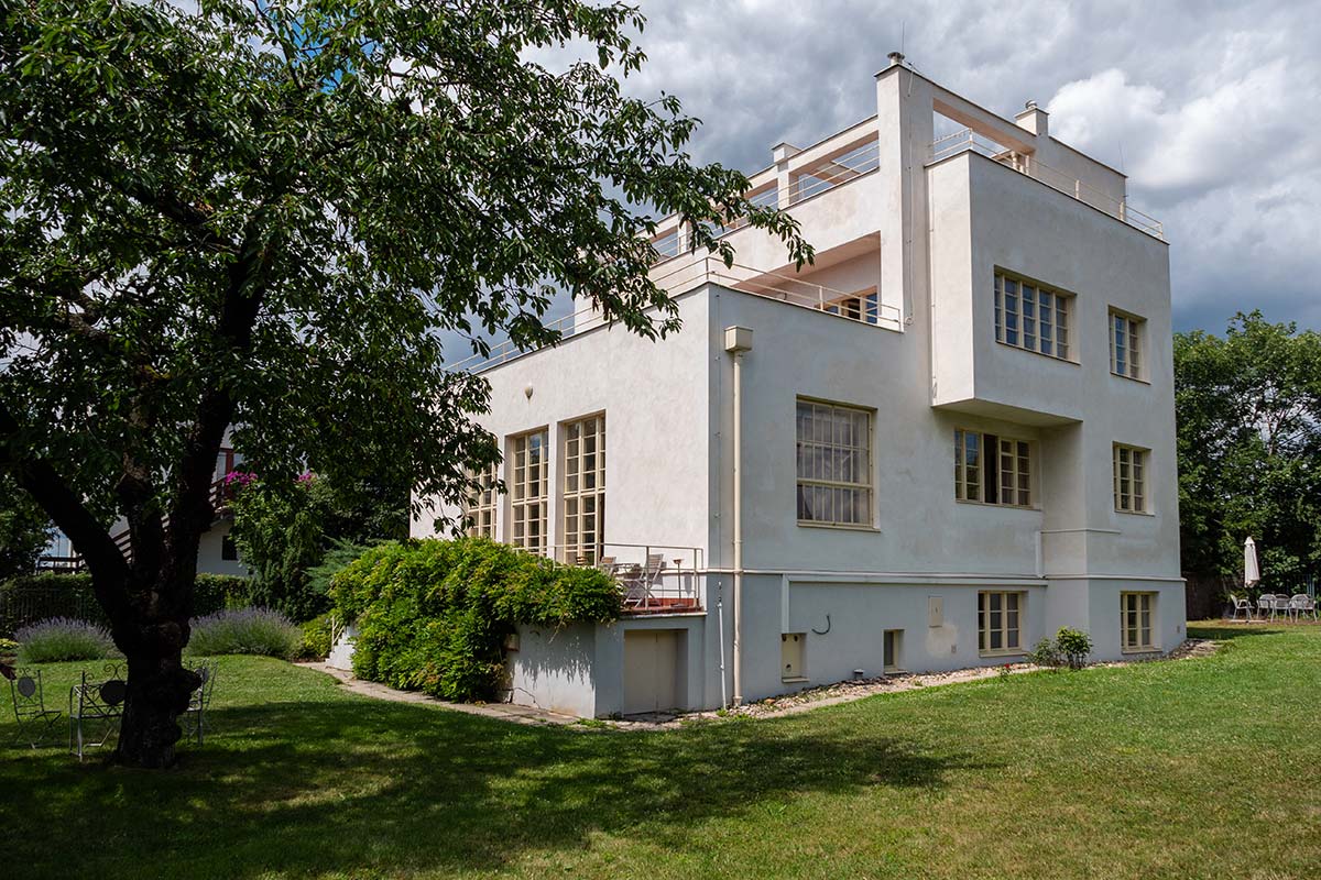 Villa Winternitz, Prague - Photo © Dietmar Rauscher