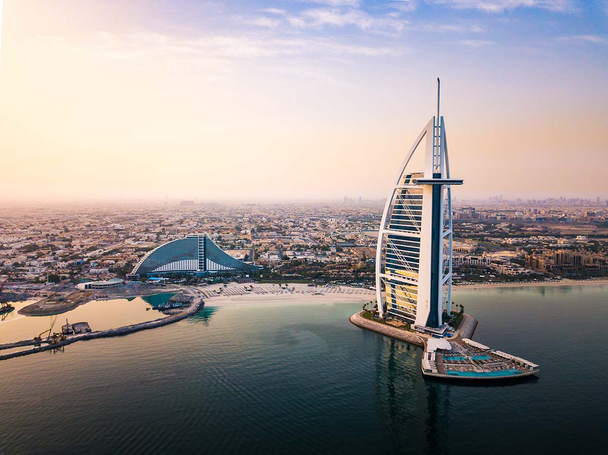 Burj Al Arab, Dubai - Photo © Creative Family