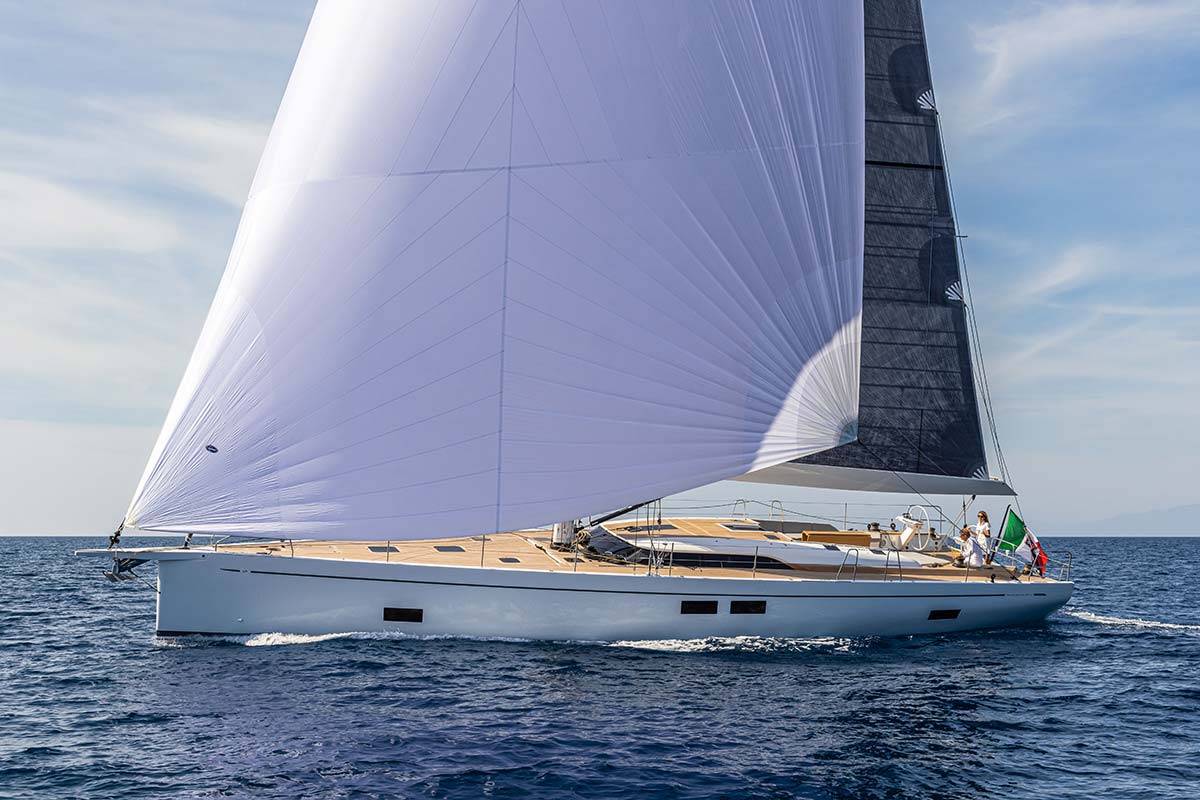 The high-performance ‘family feeling’ of the new Grand Soleil 65 Long Cruise