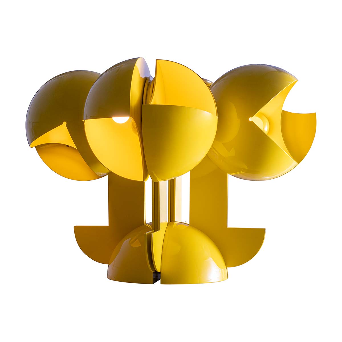 Ruspa by Martinelli Luce, design Gae Aulenti
