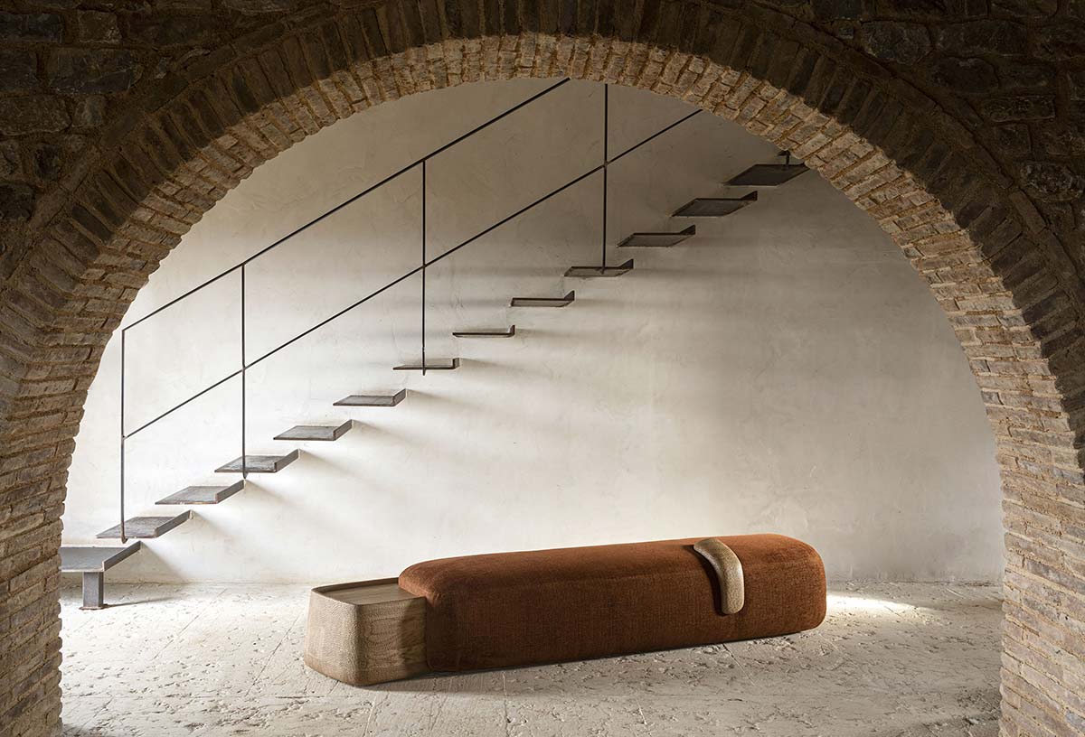 Loro Piana Interiors: mastery in the field of furnishing fabrics