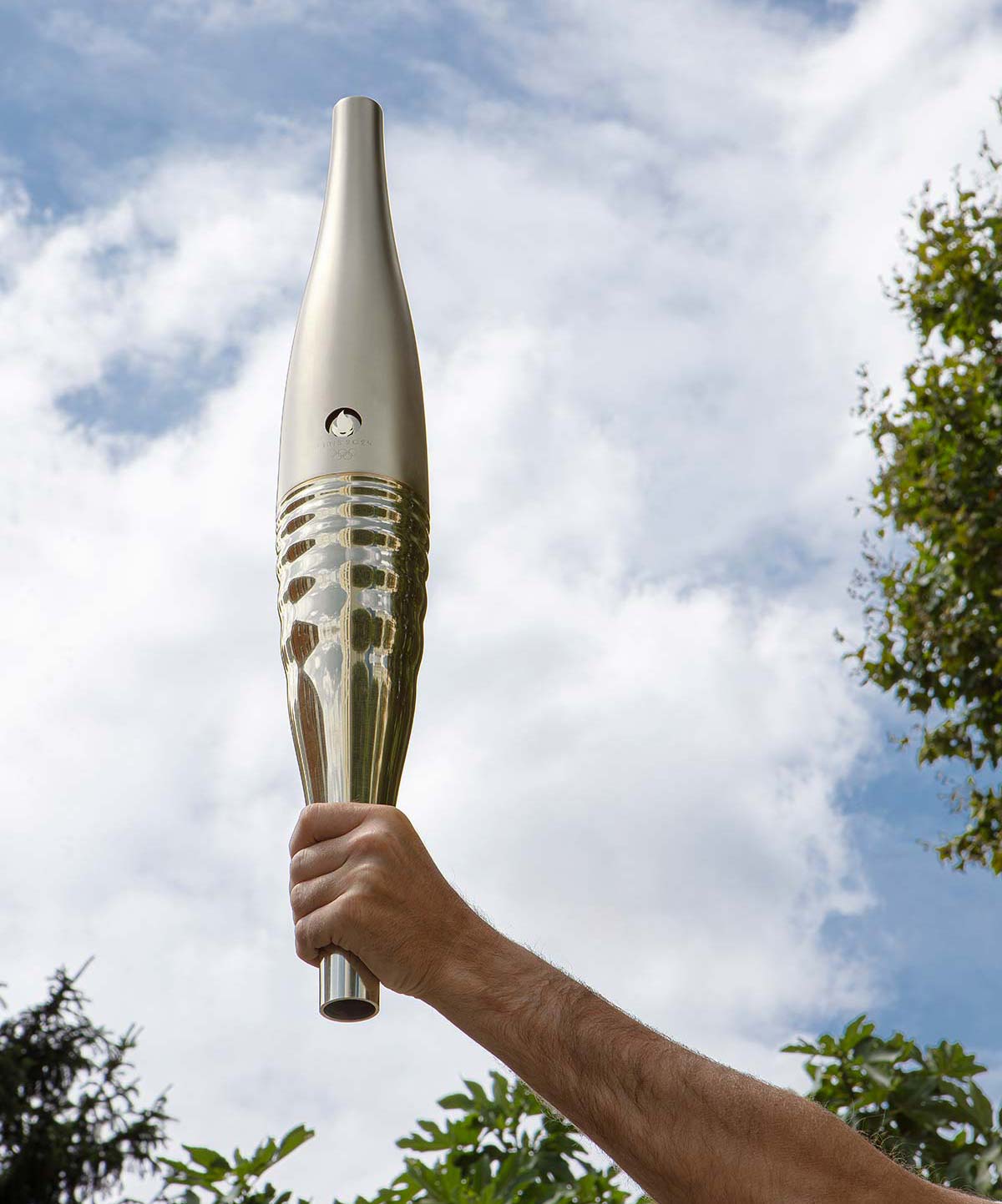 Olympic torch by Mathieu Lehanneur - Photo © Felipe Ribon