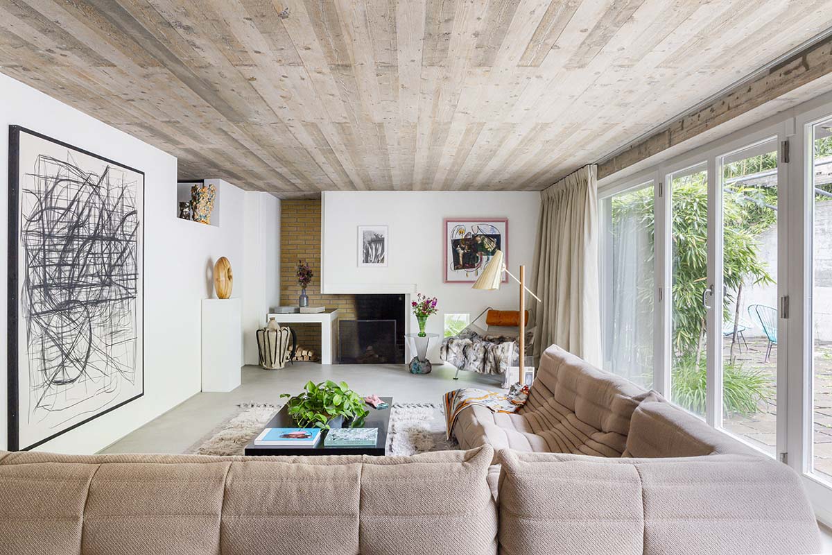 The Daphne House