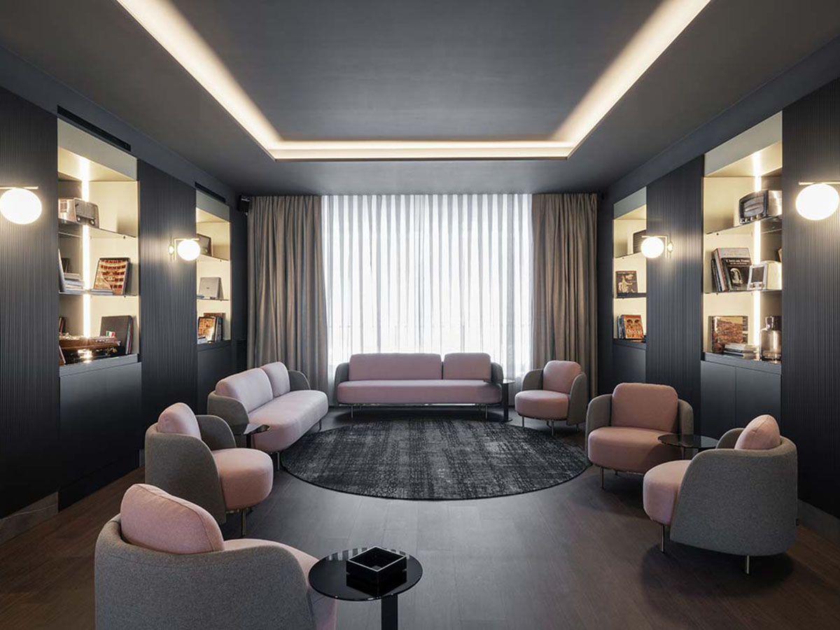 Hotel La Suite, timeless elegance
