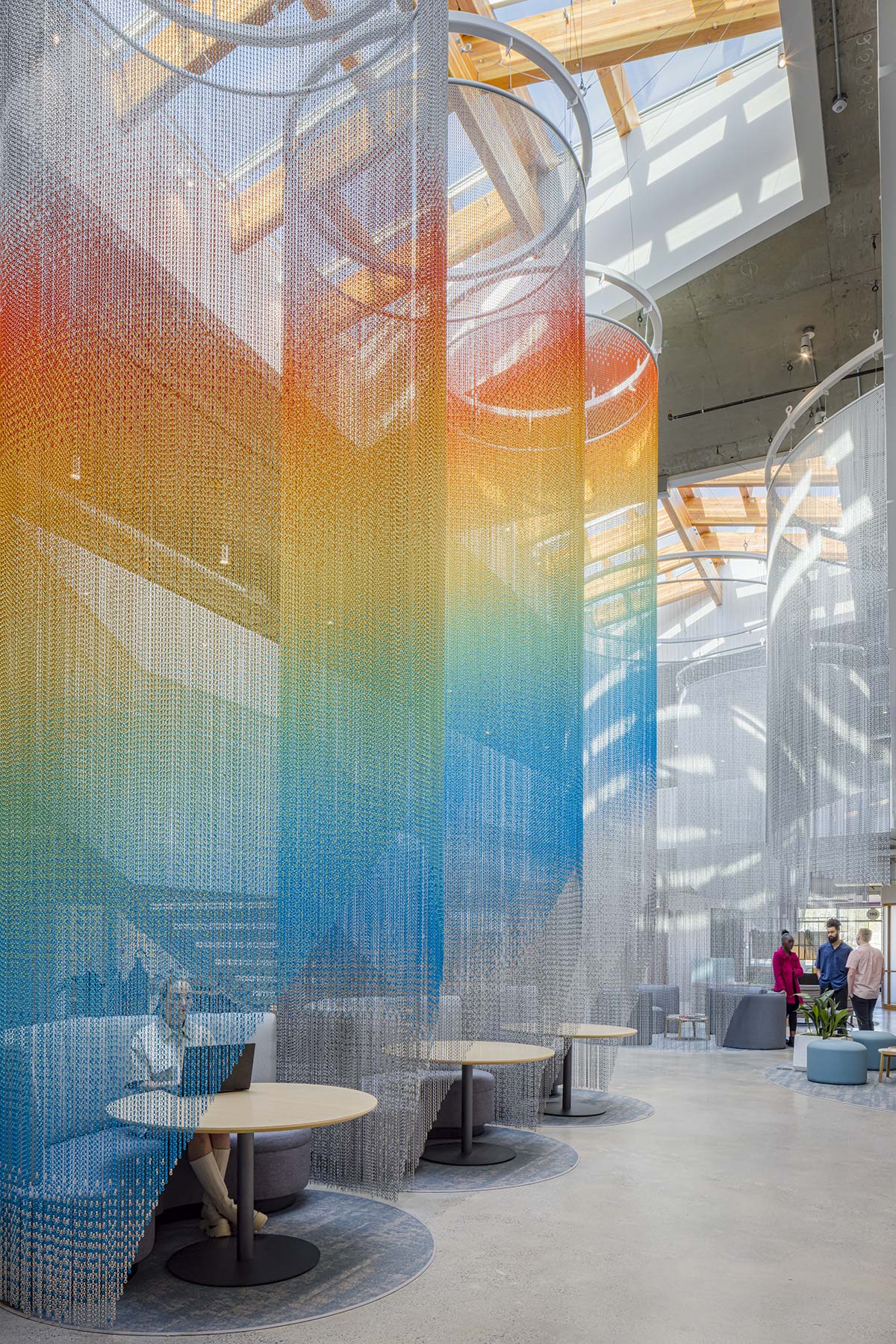 Kriskadecor, design DLR Group
