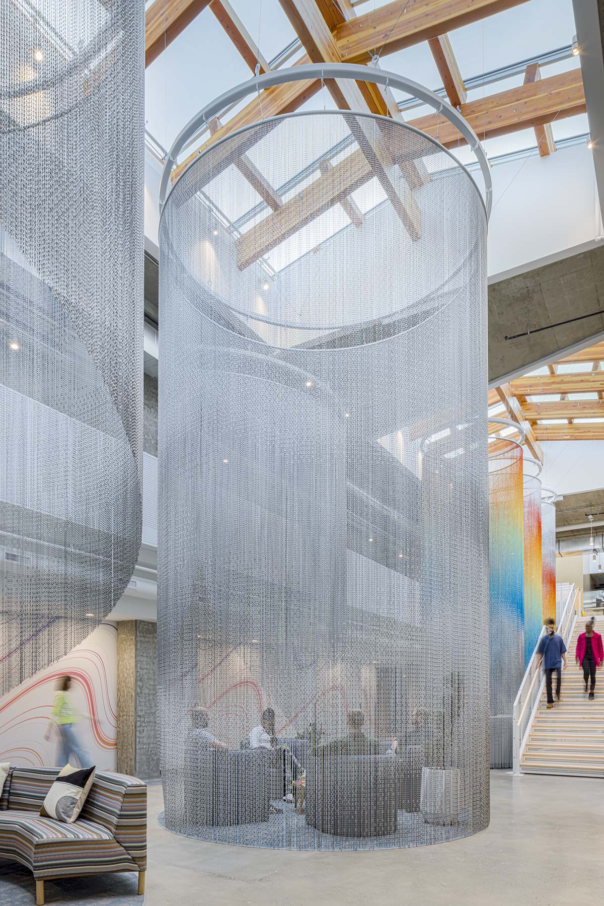 Kriskadecor, design DLR Group