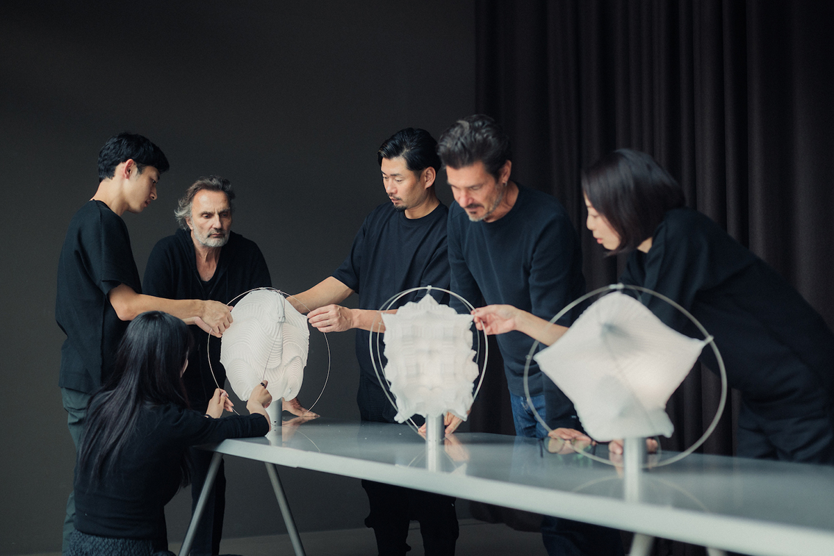 Atelier Oï + A-Poc Able