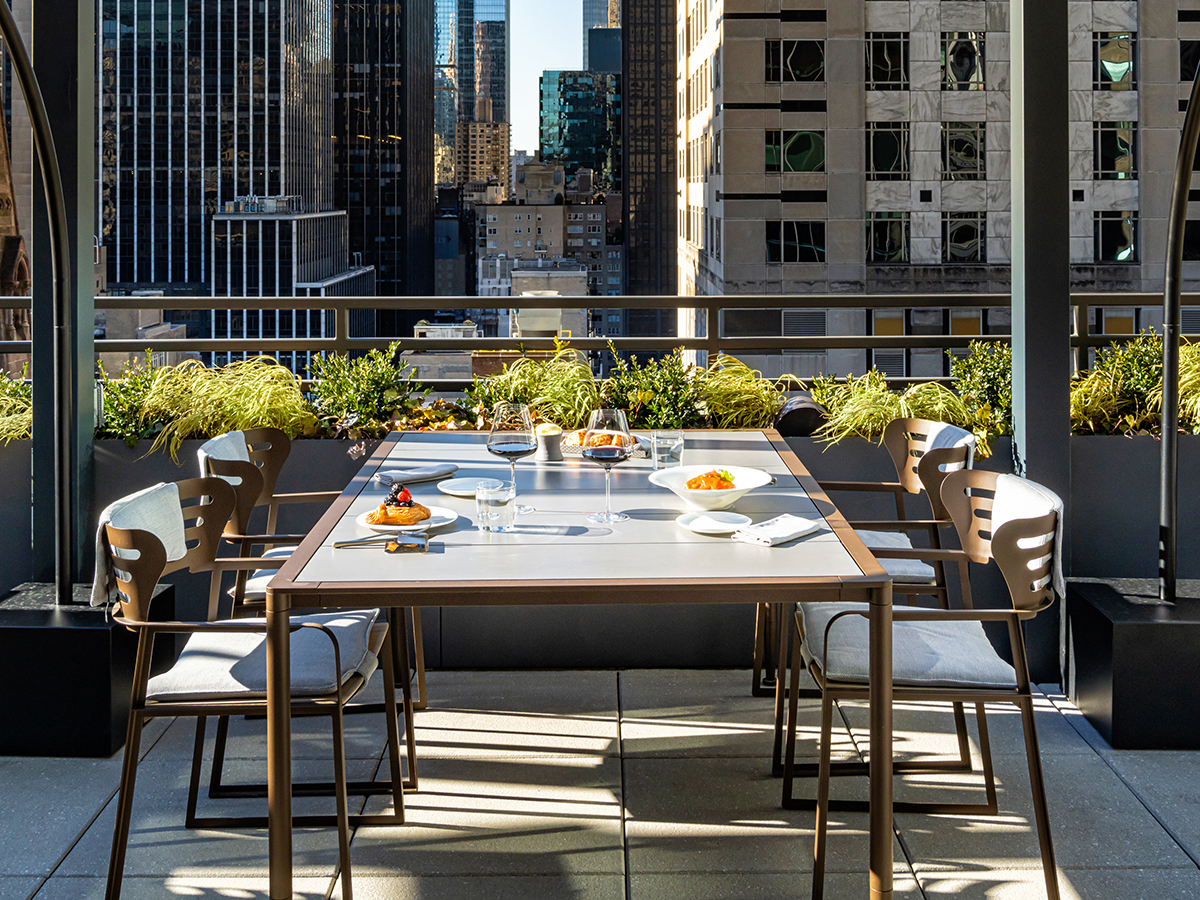 Cosmopolitan luxury