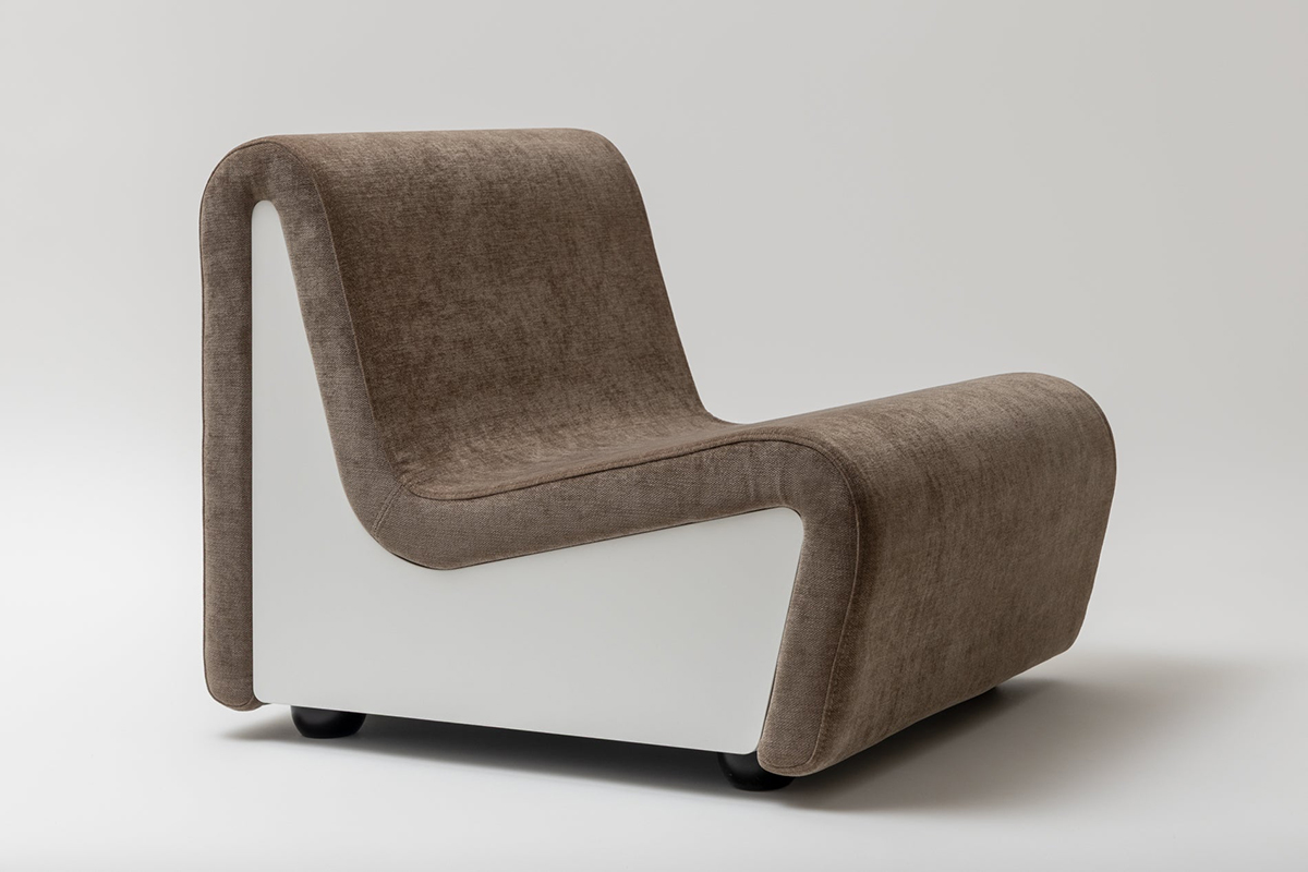 Dialogue by Mobilier National & Source Édition, design André Monpoix - Photo © Alexandra de Cossette