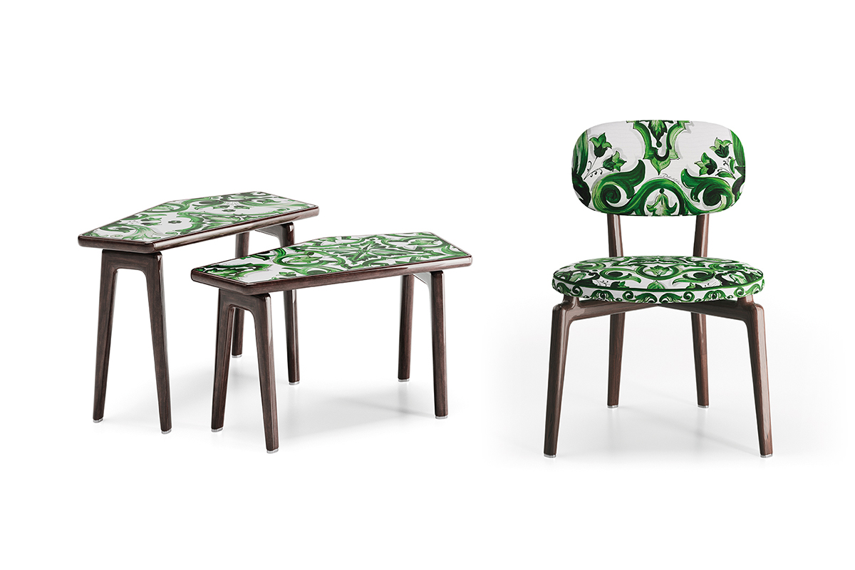 Ecate & Viola by Dolce&Gabbana