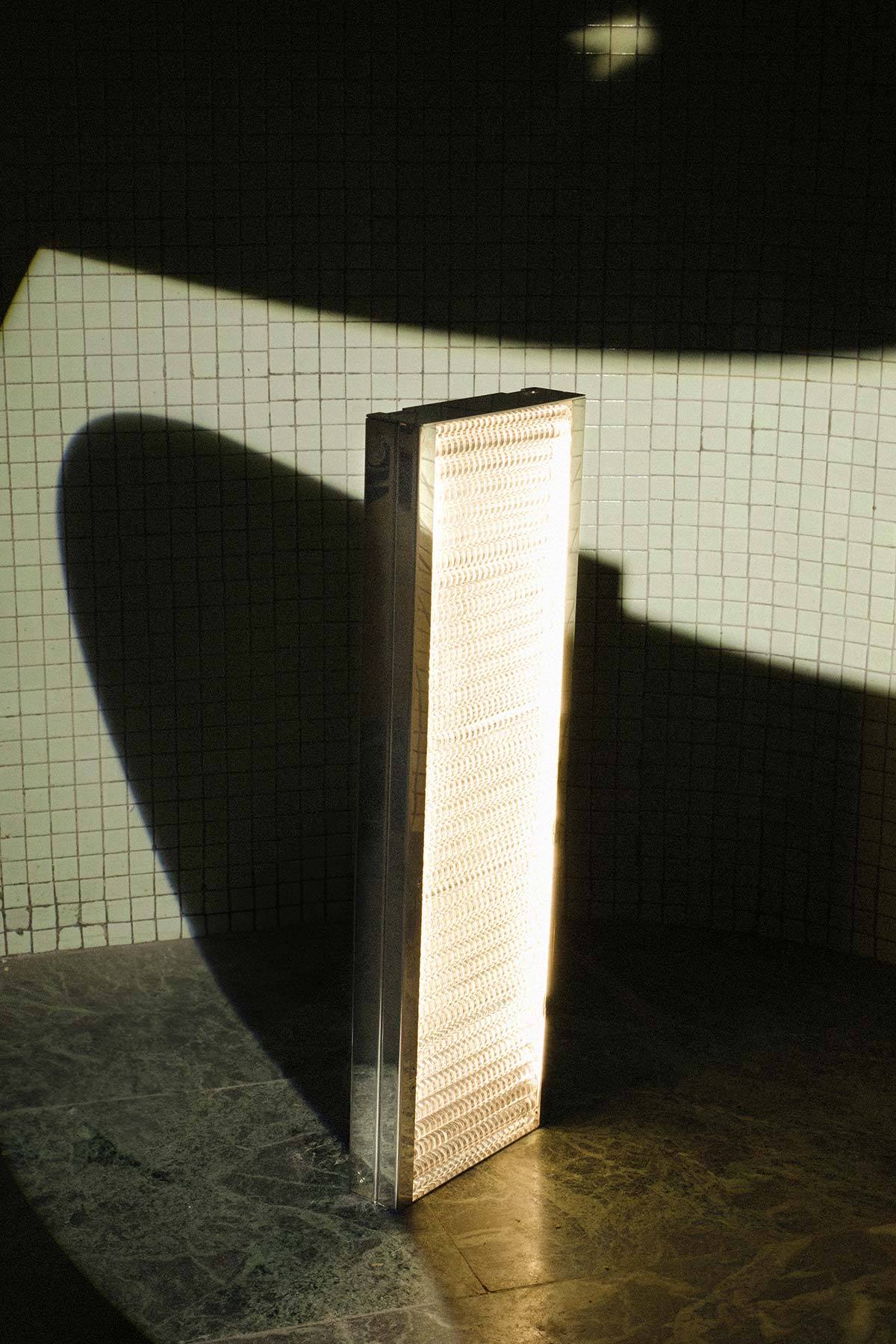 Two-Fold Silence by 6AM Glassworks - Photo © Tommaso Mariniello