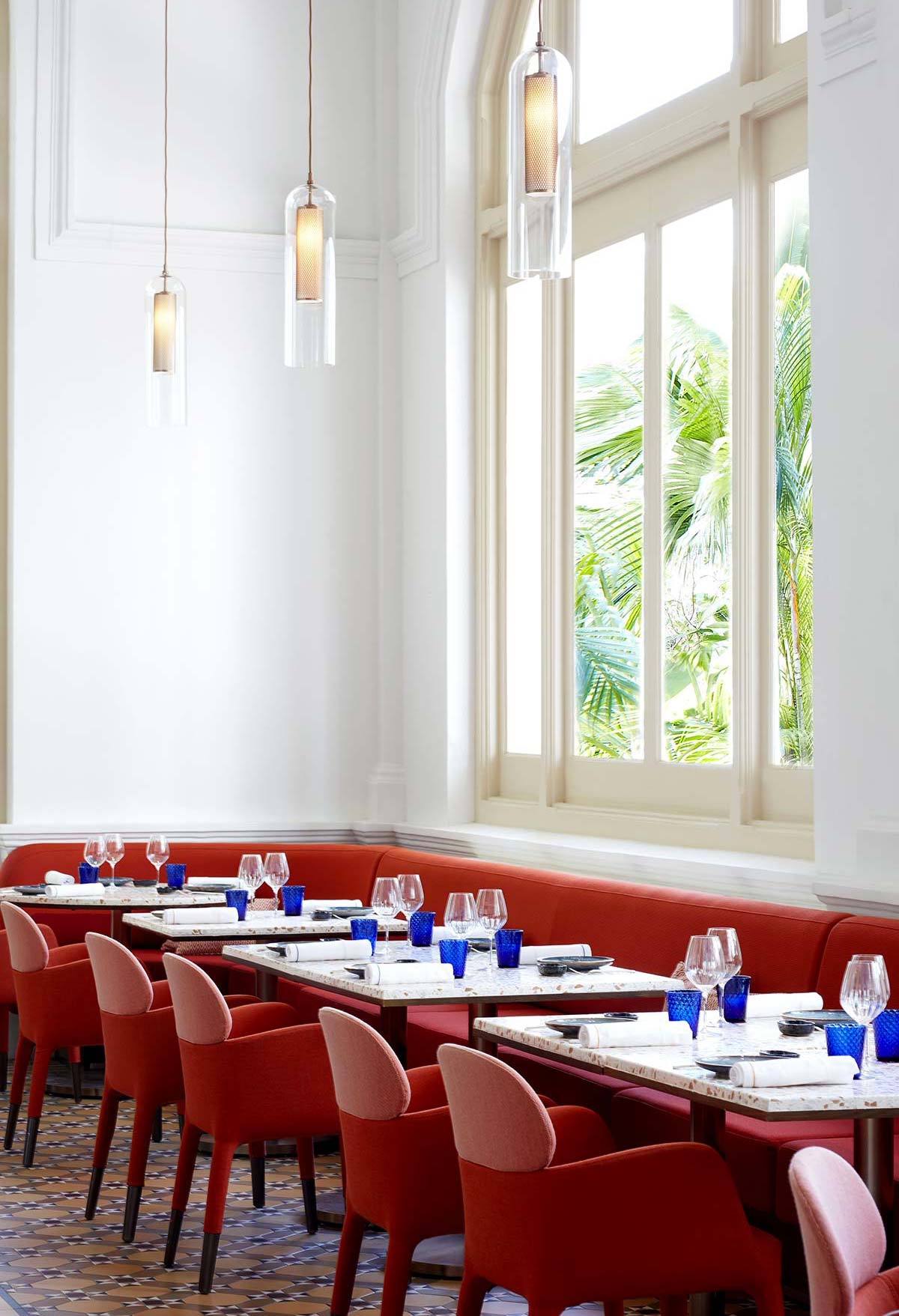 Ester by Pedrali - © Raffles Hotel Singapore