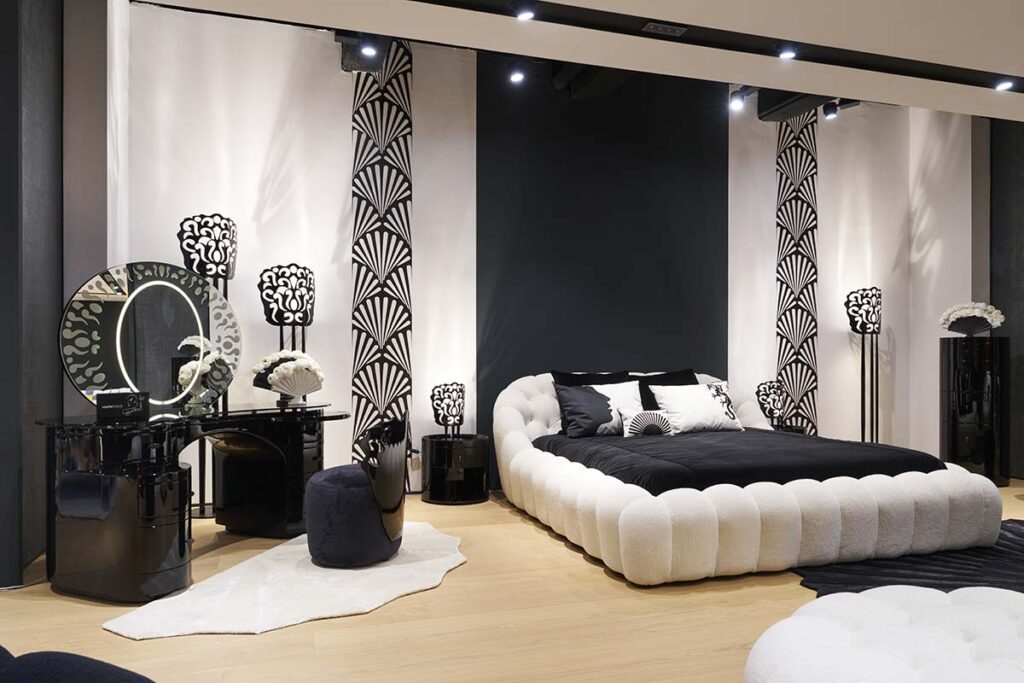 vanity The Eye by Roche Bobois, design Rossy de Palma