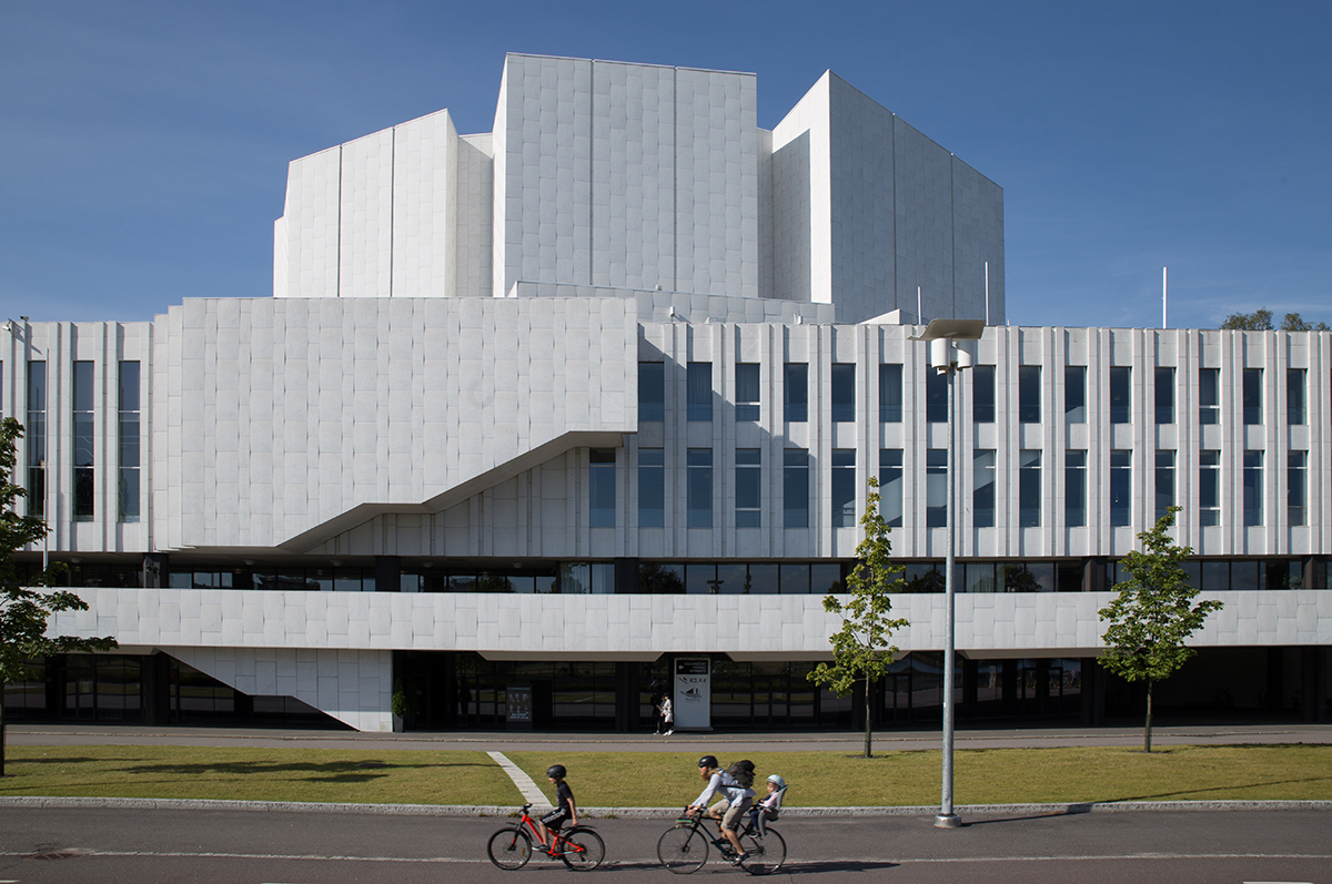 Finlandia Hall, Helsinki - Photo © Chris Hall