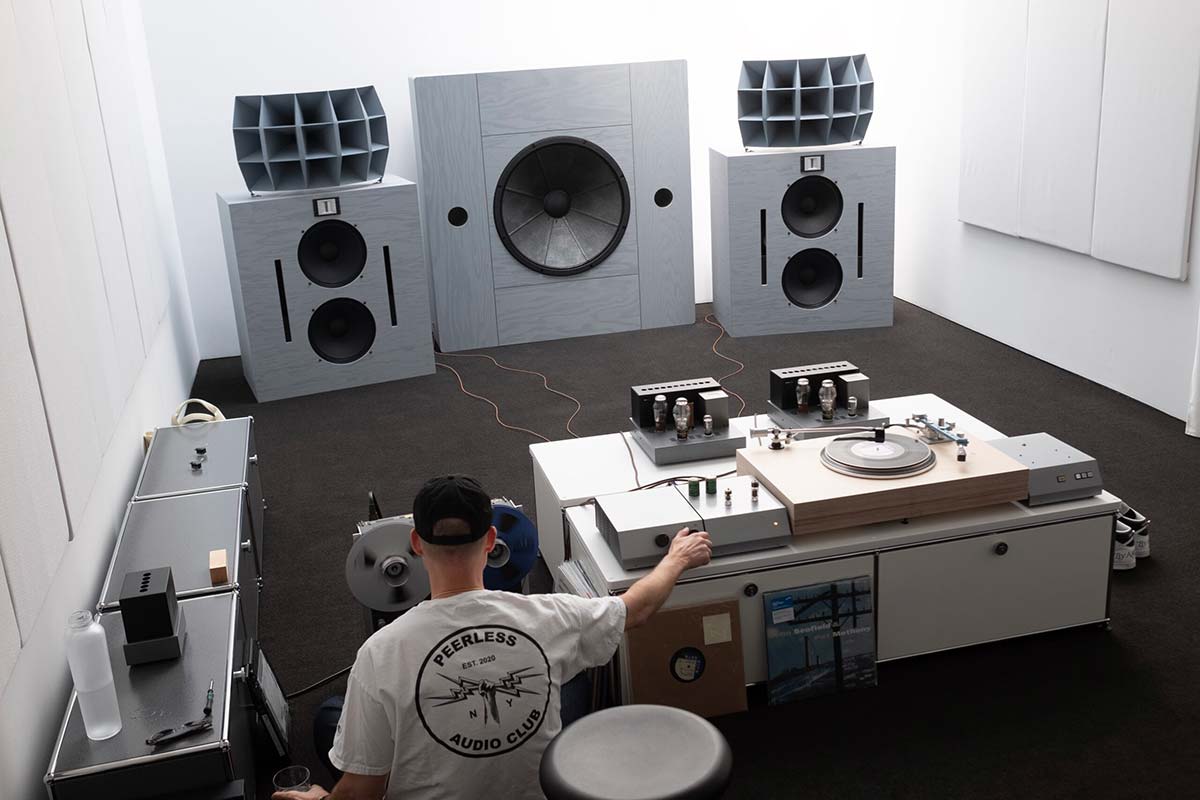 Devon Turnbull, HiFi Pursuit Listening Room Dream No. 1, 2022 - Photo © Michael Lavorgna