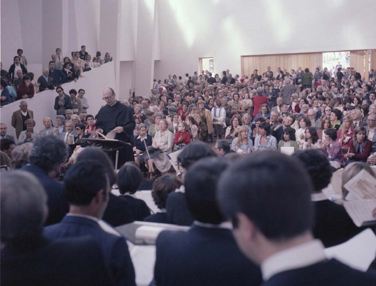 La cerimonia di inaugurazione, nel 1978. Photo © Archivi A. Aalto Italia C.S.M.A. – Fondo Fotografo Angelo Masina