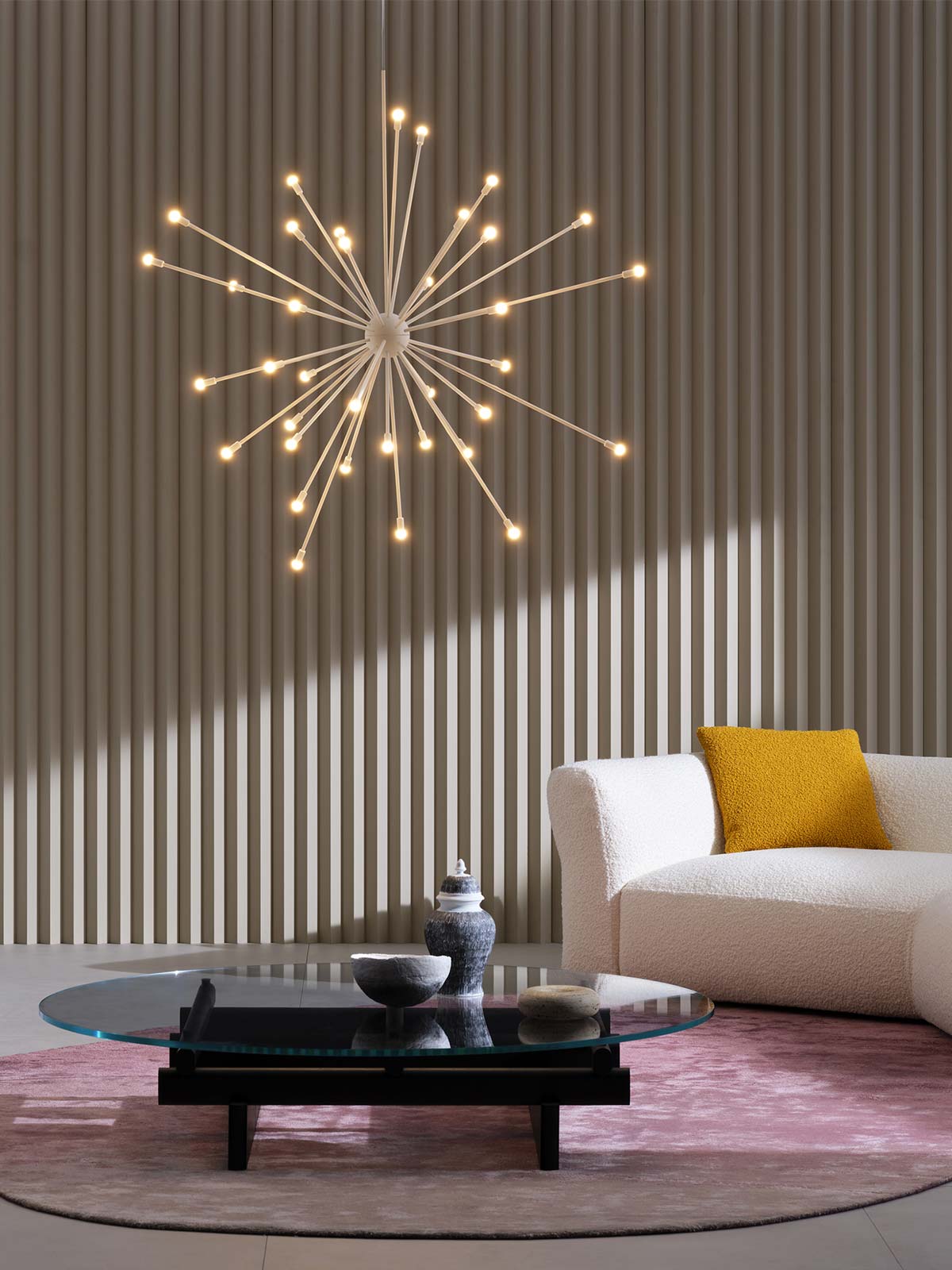 Galaxy by Cassina, design Charles & Ray Eames - Photo © Paola Pansini