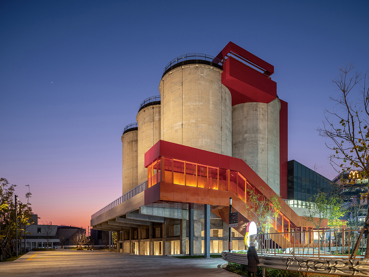 Shanghai Gate M West Bund Dream Center