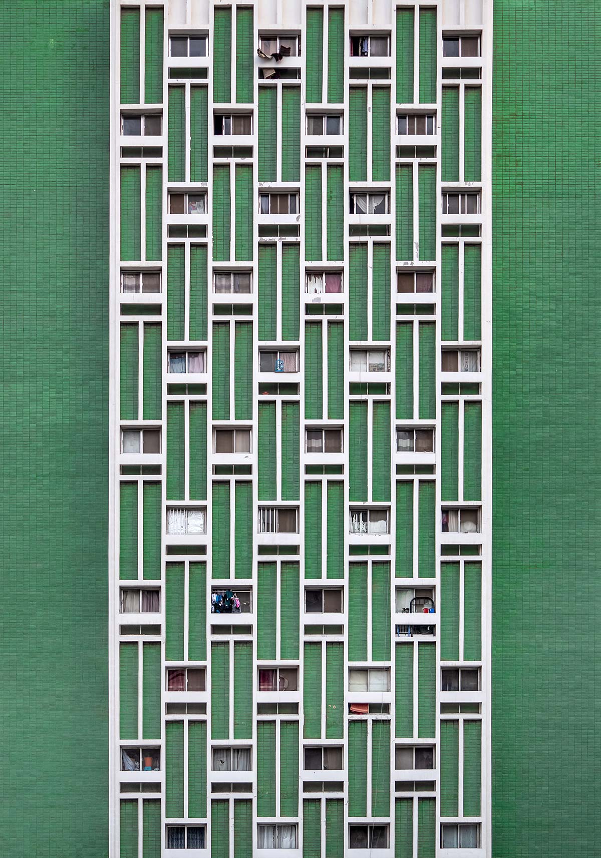 AlOmaira Building - Photo © Hussain AlMoosawi