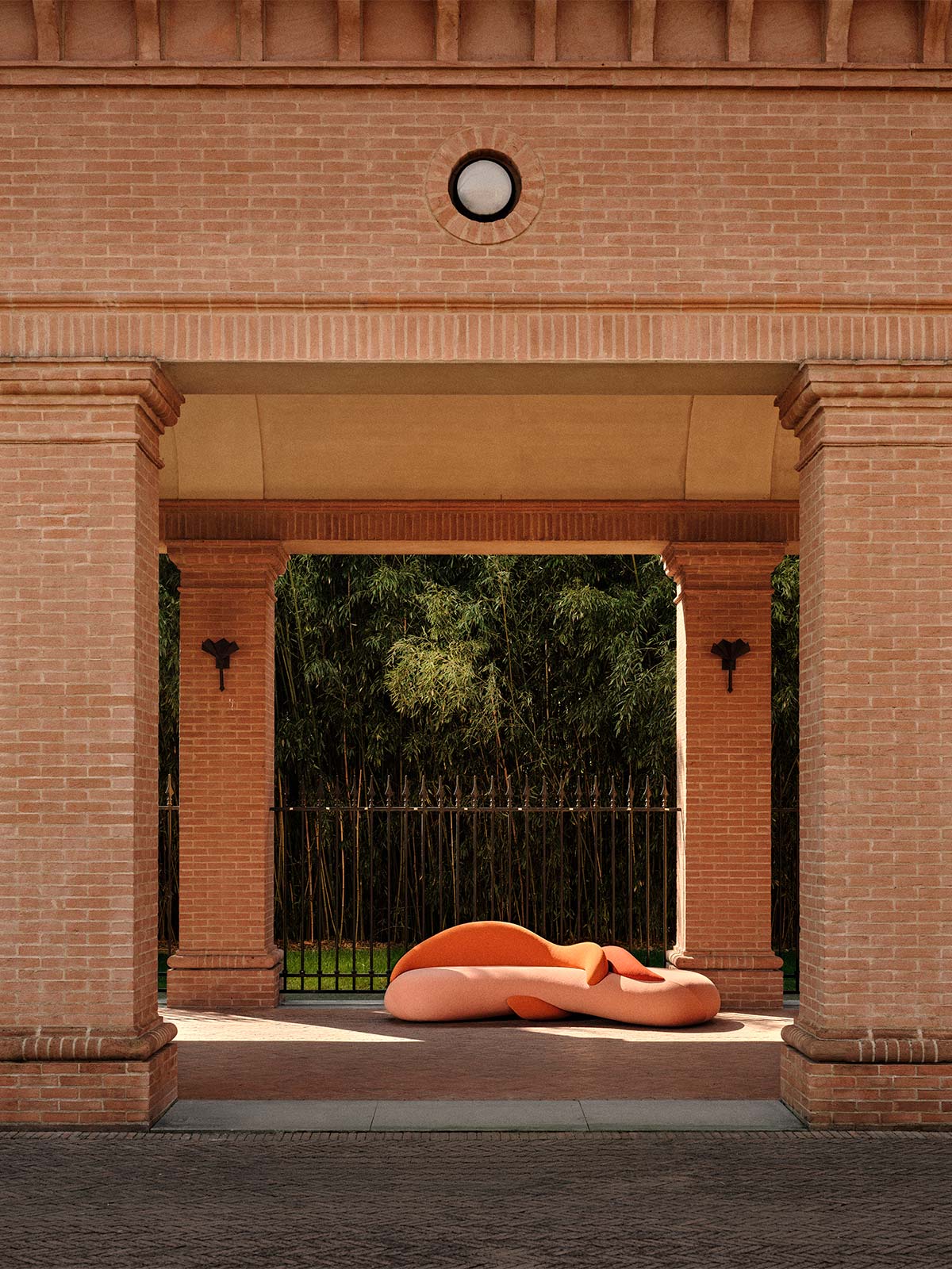Loop by Ethimo, design Elena Salmistraro